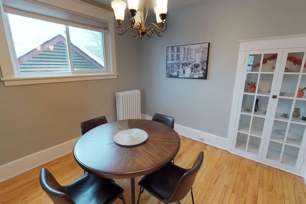 오타와 Bright, Clean, Private. In The Heart Of Downtown! Parking, Wi-Fi And Netflix Included 아파트 외부 사진